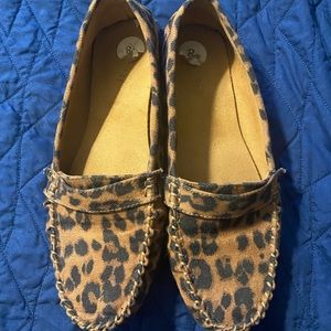 Old Navy leopard loafers size 8
